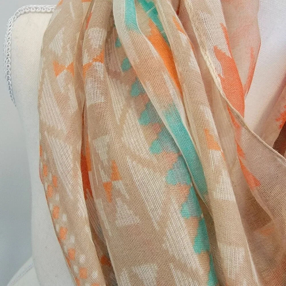 Charlotte Russe Lightweight Womens Colorful‎ Aztec Print Infinity Scarf
